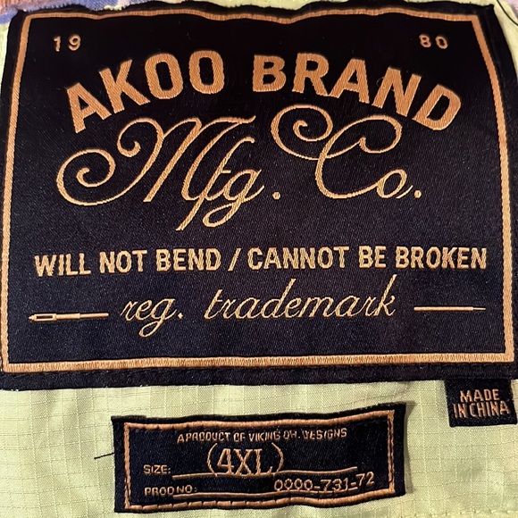 Rare Vintage Bomber Vest! - Picture 9 of 16